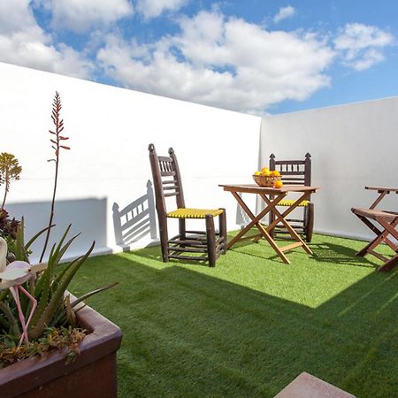 Cosmos Grand Hostal Sant Francesc de s'Estany Exterior foto