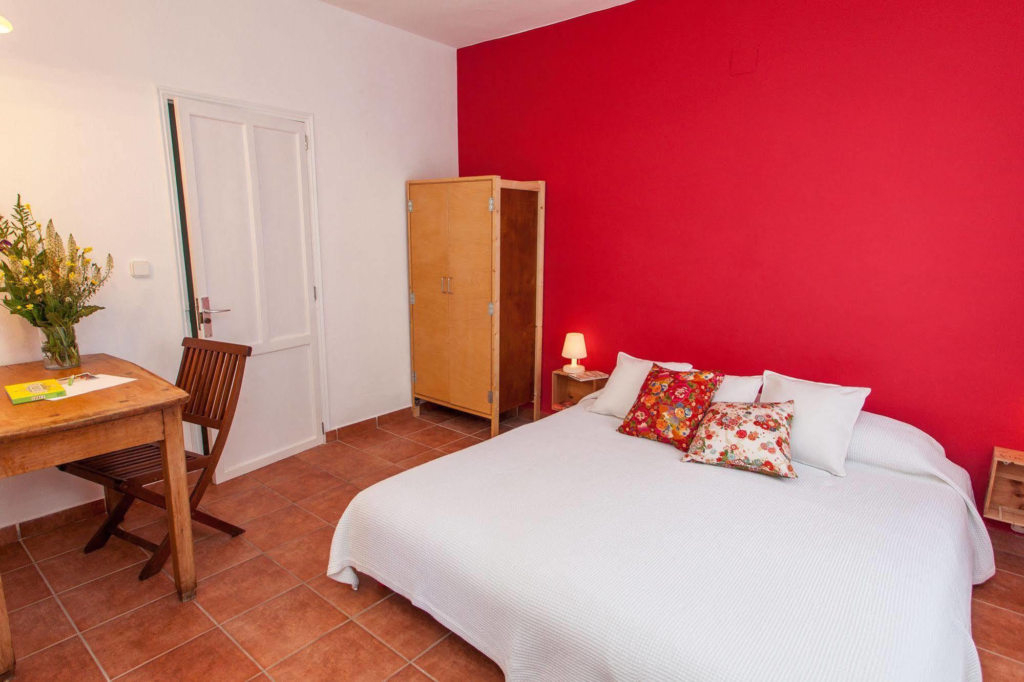Cosmos Grand Hostal Sant Francesc de s'Estany Exterior foto
